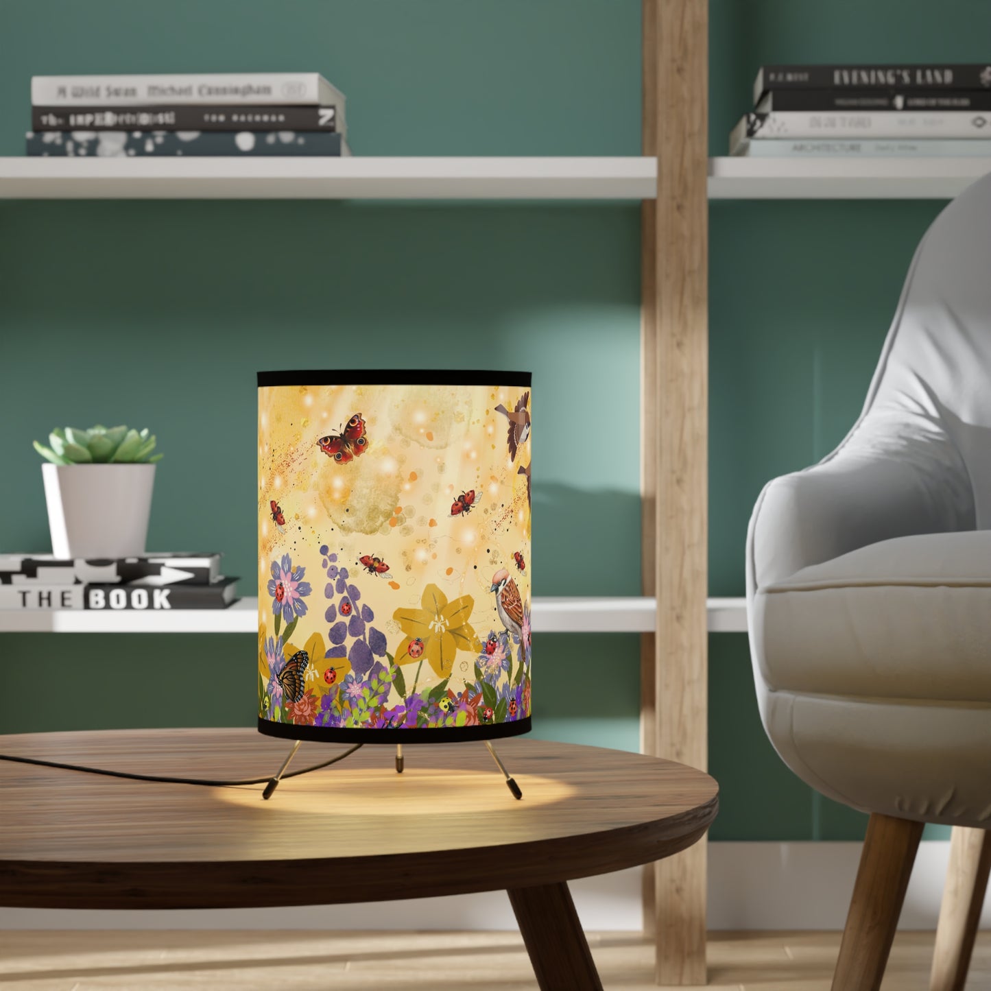 Ladybug Garden Tripod Lamp with High-Res Printed Shade, US\CA plug