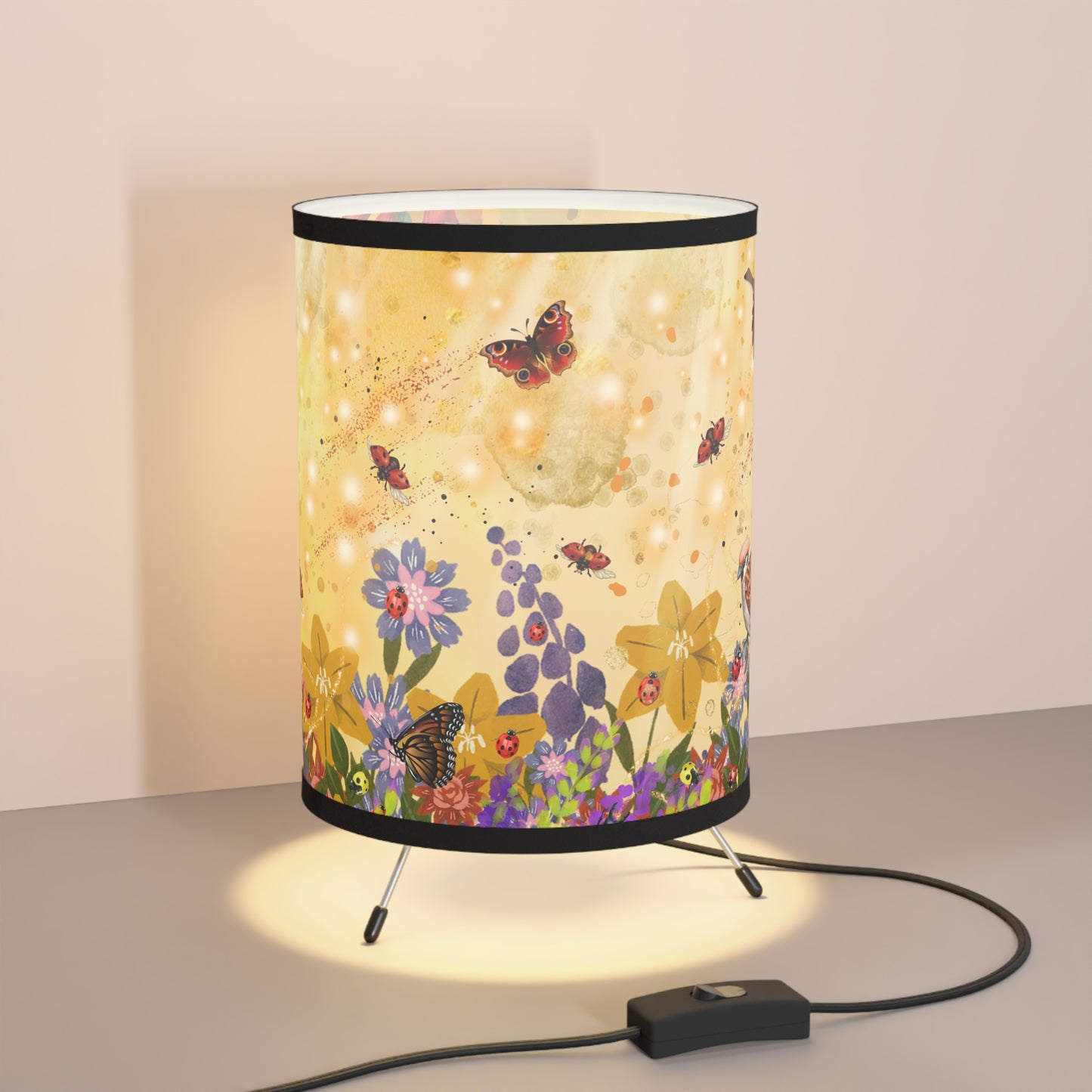 Ladybug Garden Tripod Lamp with High-Res Printed Shade, US\CA plug
