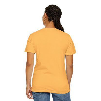 Bulldog Mom Unisex Garment-Dyed T-shirt