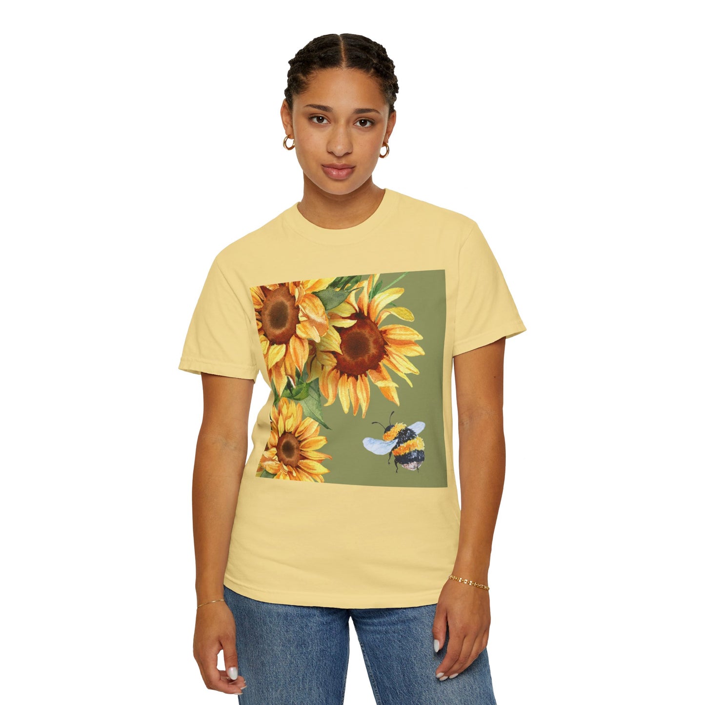 Bee 3 Unisex Garment-Dyed T-shirt