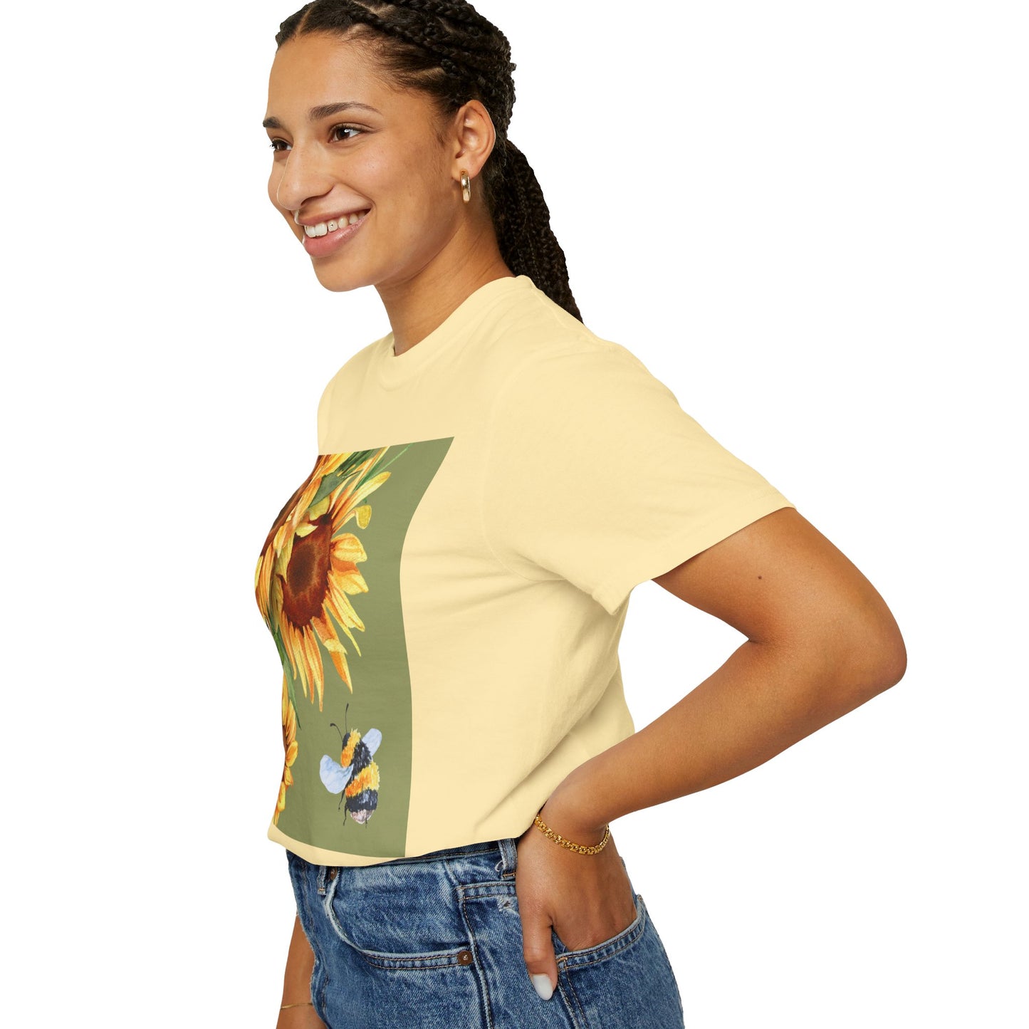 Bee 3 Unisex Garment-Dyed T-shirt